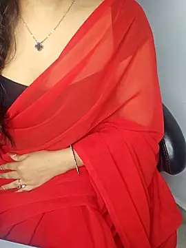 Snapshot of aliyaah_singh chatting on February 24, 2026, 5:47 pm aliyaah singh online show from February 24, 2026, 5:47 pm