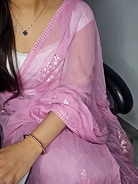 Snapshot of aliyaah_singh chatting on March 1, 2026, 5:46 pm aliyaah singh online show from March 1, 2026, 5:46 pm