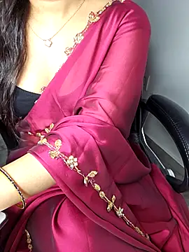 Snapshot of aliyaah_singh chatting on October 1, 2025, 5:28 pm aliyaah singh online show from October 1, 2025, 5:28 pm