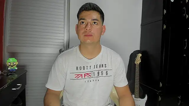 VincentSavage online show from February 16, 2026, 3:38 am