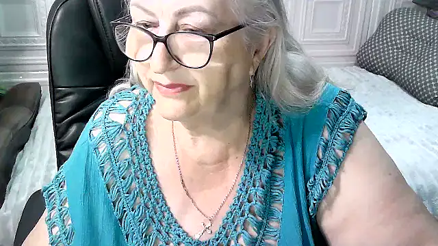LolkaAlyss online show from June 2, 2026, 7:52 am