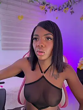 Snapshot of Vane_Rossee chatting on June 12, 2026, 11:46 pm Vane Rossee online show from June 12, 2026, 11:46 pm
