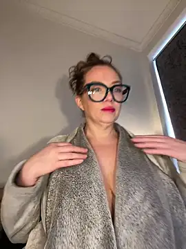 Snapshot of FemDom_RubyKnightXXO chatting on April 22, 2026, 5:09 pm FemDom RubyKnightXXO online show from April 22, 2026, 5:09 pm