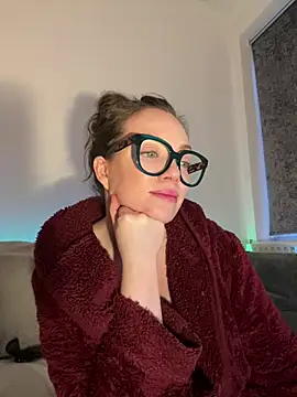 FemDom RubyKnightXXO online show from January 14, 2026, 4:10 pm