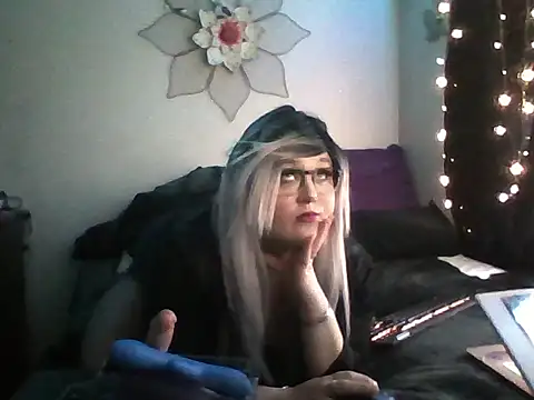 Snapshot of JadeDaMilf chatting on January 6, 2026, 8:24 pm JadeDaMilf online show from January 6, 2026, 8:24 pm