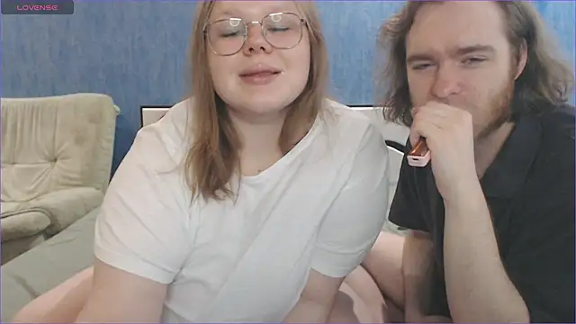 Touch me more please online show from February 12, 2025, 12:01 pm