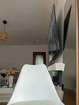 kataryna69 online show from November 12, 2025, 12:42 pm