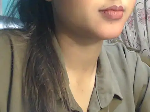 Snapshot of NancyRuvi chatting on January 26, 2025, 4:30 pm NancyRuvi online show from January 26, 2025, 4:30 pm