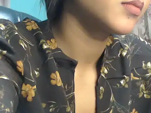 Snapshot of NancyRuvi chatting on March 3, 2025, 2:39 pm NancyRuvi online show from March 3, 2025, 2:39 pm