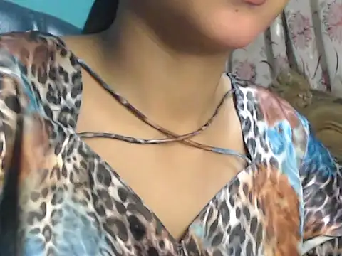 Snapshot of NancyRuvi chatting on March 2, 2025, 2:58 pm NancyRuvi online show from March 2, 2025, 2:58 pm