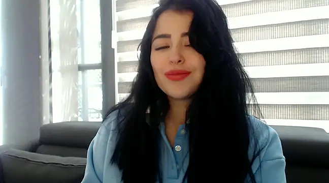 Snapshot of Aleska__Bell chatting on February 4, 2025, 4:29 pm Aleska Bell online show from February 4, 2025, 4:29 pm