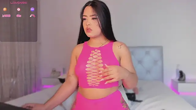 sophy champagne online show from March 14, 2025, 8:42 am