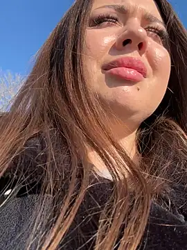 Sara Slow online show from February 25, 2025, 11:10 am