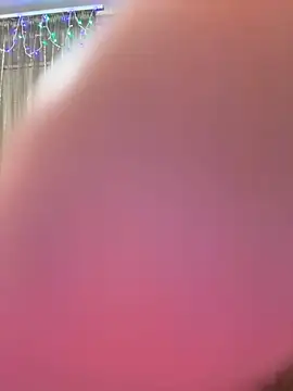 Sara Slow online show from January 3, 2025, 9:15 pm