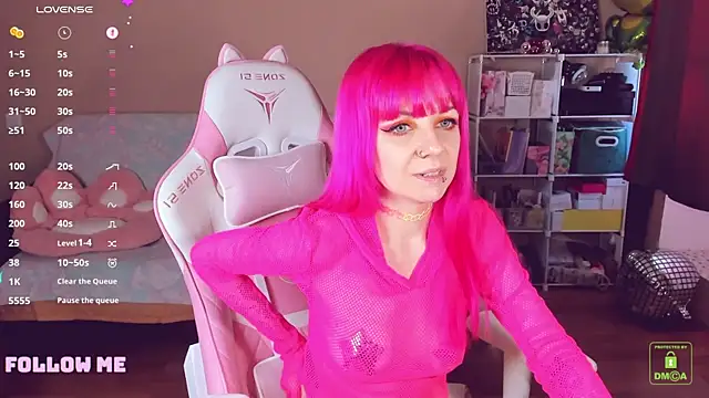 AmyRose6969 online show from May 11, 2026, 3:18 pm
