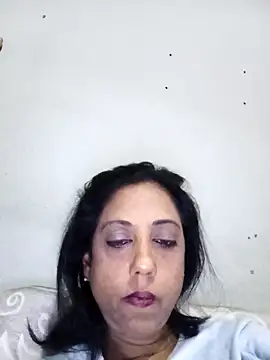 Mahi4luv online show from November 30, 2025, 9:48 pm