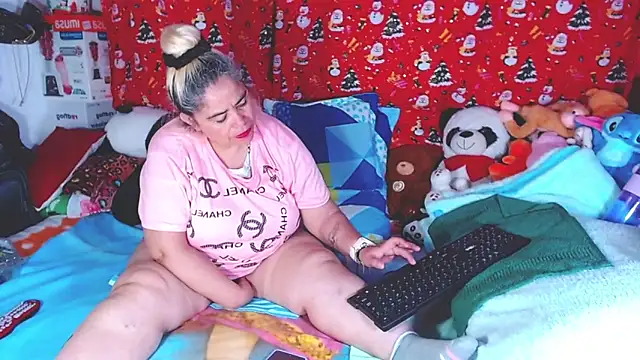 estrellita fugaz16x online show from March 5, 2026, 4:31 am