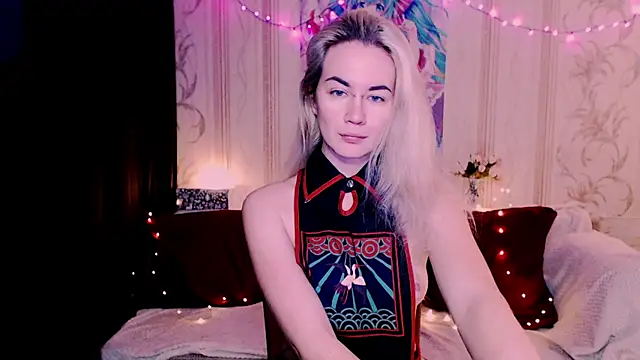 xxxcharismaaa online show from March 31, 2026, 2:24 am