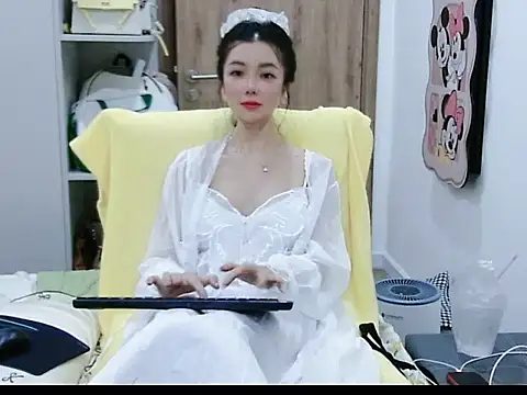 Cute Ruby01 online show from May 22, 2026, 11:30 am