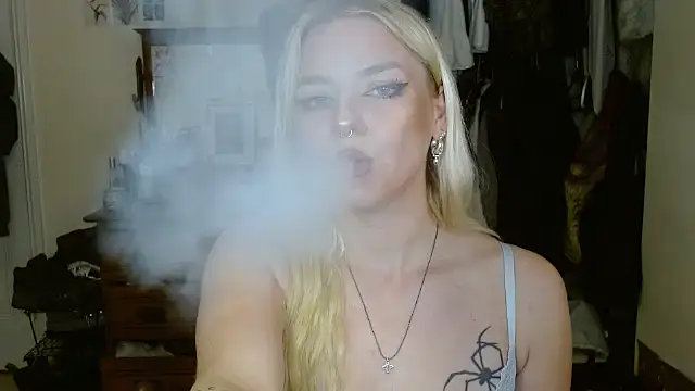 April LoveUK online show from November 9, 2025, 10:03 pm