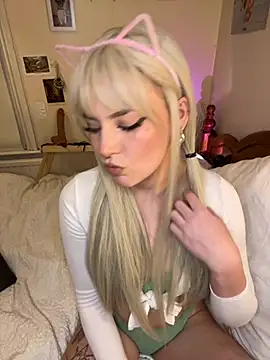 April LoveUK online show from March 12, 2026, 10:03 pm