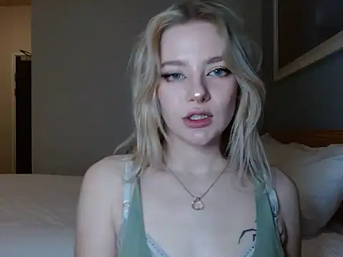 April LoveUK online show from January 12, 2025, 10:33 pm