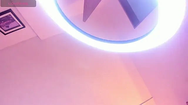 Vivi prinncess online show from November 19, 2025, 10:32 pm