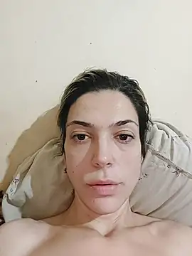 Snapshot of JoLeNe27 chatting on February 10, 2026, 2:21 am JoLeNe27 online show from February 10, 2026, 2:21 am