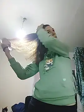 Snapshot of JoLeNe27 chatting on November 17, 2025, 4:16 am JoLeNe27 online show from November 17, 2025, 4:16 am