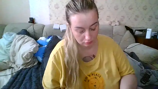 Snapshot of Mandy_Belcher chatting on July 16, 2026, 8:55 am Mandy Belcher online show from July 16, 2026, 8:55 am