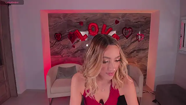 MelissaMoore  online show from February 14, 2026, 3:18 am