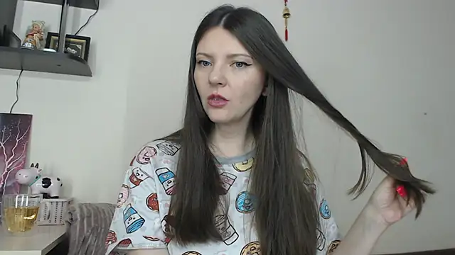 SugarTati online show from October 26, 2025, 6:19 pm