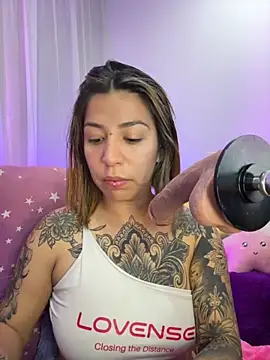  antonella dreamss online show from September 21, 2025, 3:44 am