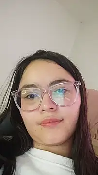 Snapshot of dannaparker chatting on February 16, 2025, 10:33 pm dannaparker online show from February 16, 2025, 10:33 pm