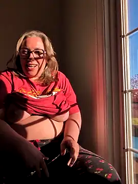 Canadian BBW online show from April 25, 2026, 2:14 pm