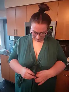 Canadian BBW online show from February 27, 2025, 12:57 am