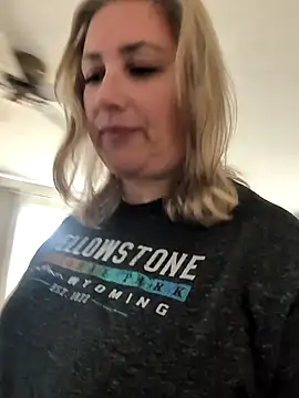 Canadian BBW online show from May 21, 2026, 9:34 pm
