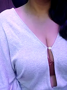 indian passion online show from April 15, 2026, 7:58 pm