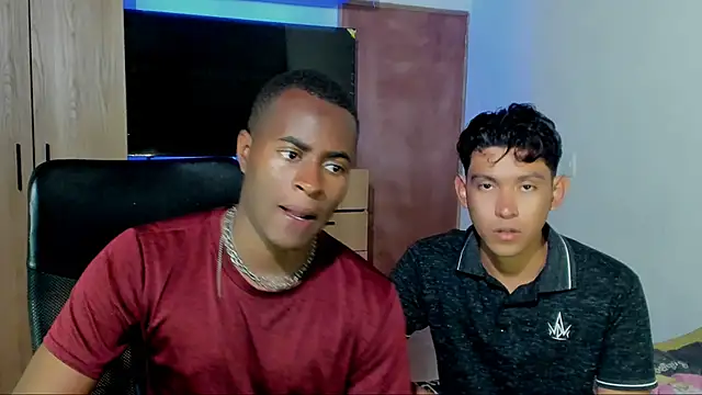 CrissBrownxxx online show from June 22, 2026, 12:27 am