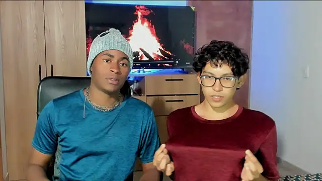 CrissBrownxxx online show from May 13, 2026, 3:24 am