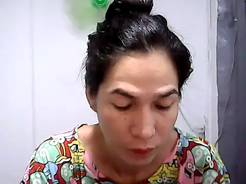 BigDickTrans online show from April 8, 2026, 2:02 am