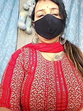 Snapshot of cute-tanvi chatting on February 25, 2026, 12:44 am cute-tanvi online show from February 25, 2026, 12:44 am