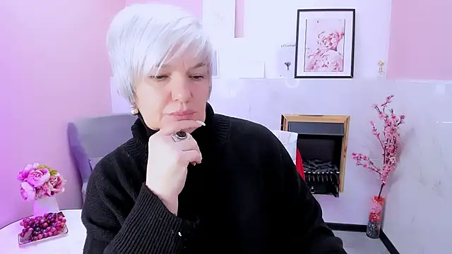 CarmenSoft online show from March 8, 2026, 8:45 pm