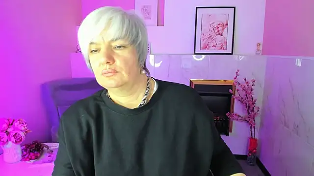 CarmenSoft online show from March 31, 2026, 8:33 pm