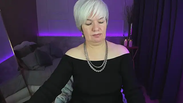 CarmenSoft online show from March 11, 2025, 3:25 am