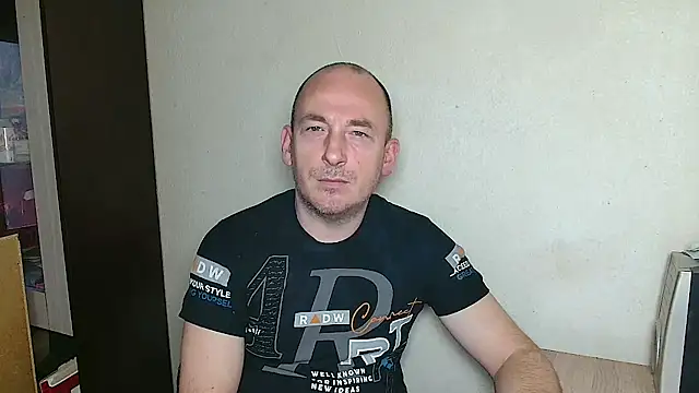 Johan   Barker online show from January 10, 2026, 12:44 pm