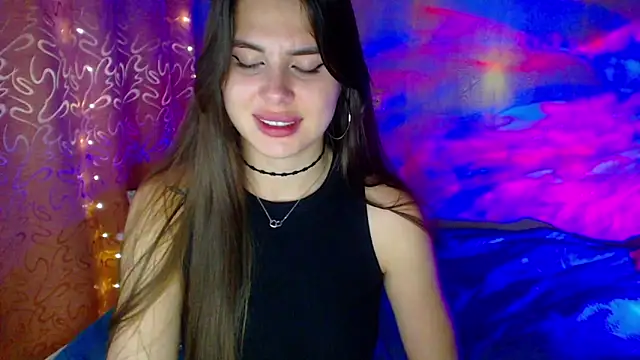 Snapshot of ViollinaLove chatting on October 18, 2025, 4:42 pm ViollinaLove online show from October 18, 2025, 4:42 pm