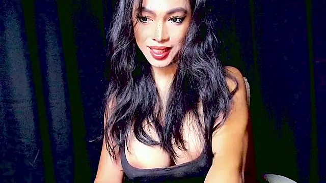 XXsexylongcockXX online show from May 18, 2026, 8:46 pm