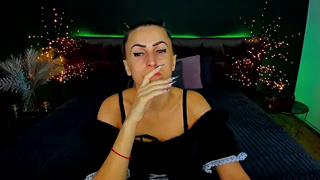 Rebecca Diamond online show from October 2, 2025, 5:22 am