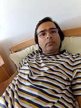 Azad64 online show from June 4, 2026, 2:33 pm
